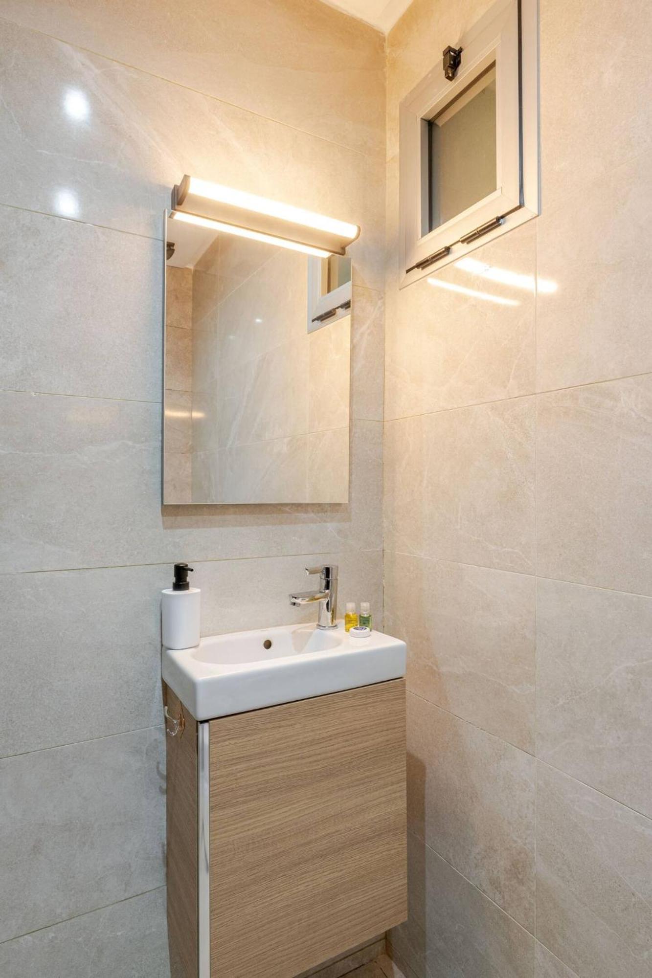 Appartement Acacia 2 Chambres Au Centre Ville Tanger Ngoại thất bức ảnh