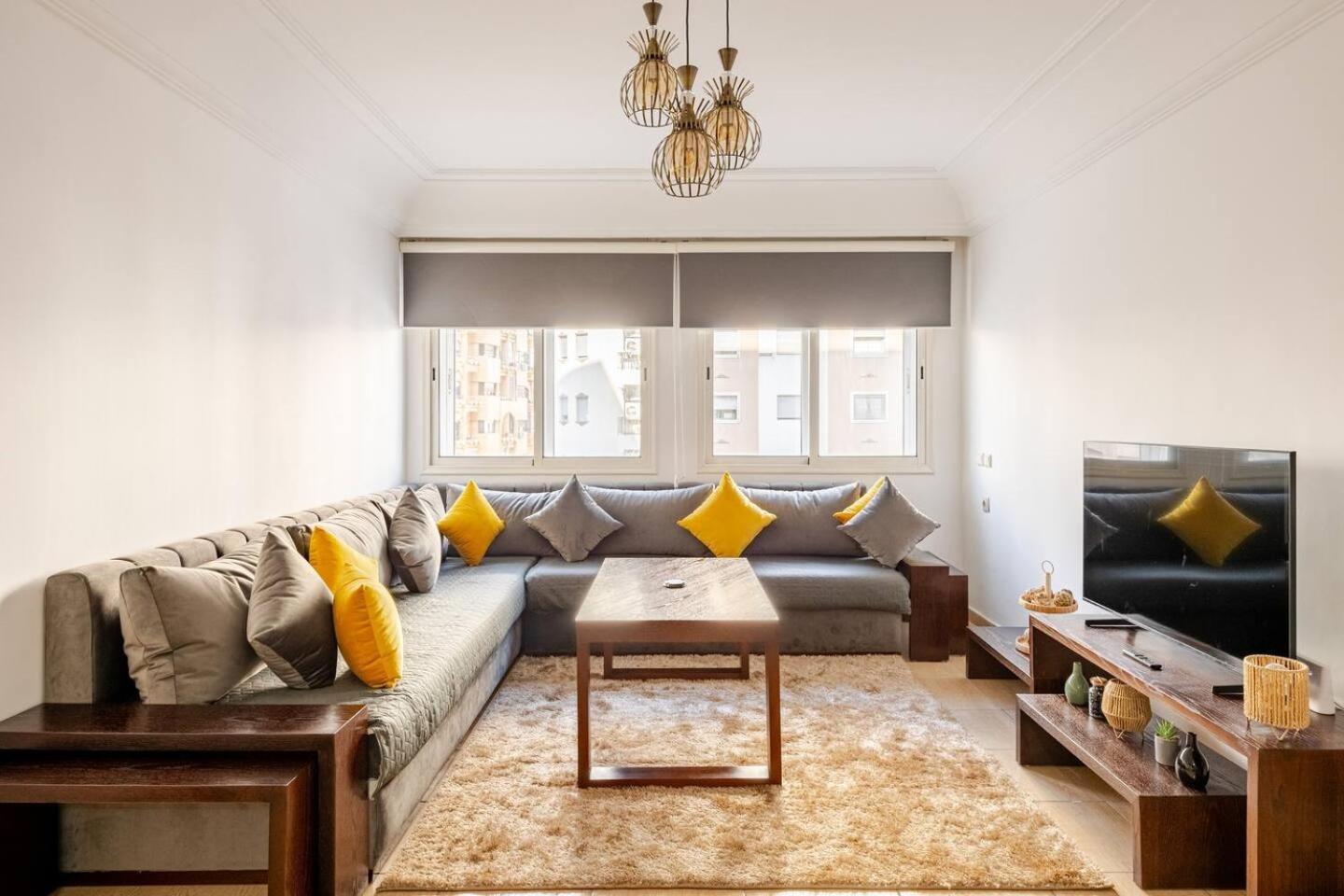Appartement Acacia 2 Chambres Au Centre Ville Tanger Ngoại thất bức ảnh